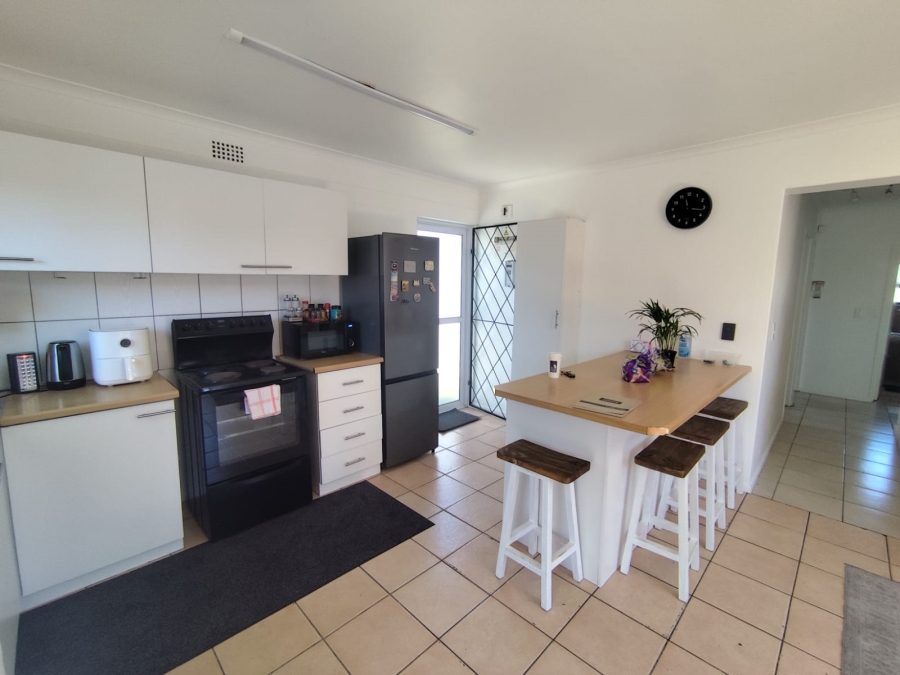 To Let 3 Bedroom Property for Rent in Kenwyn Western Cape